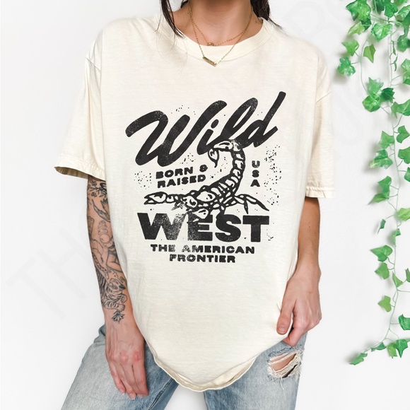🚨 FINAL PRICE 🚨 Comfort Colors Wild West Scorpion Distressed Graphic Tee Shirt - Picture 2 of 6
